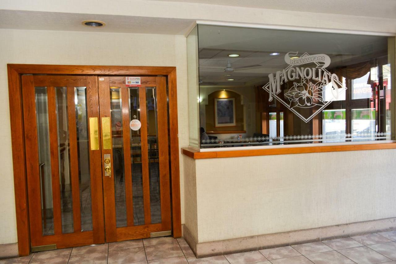 Hotel Baeza Делисьяс Экстерьер фото